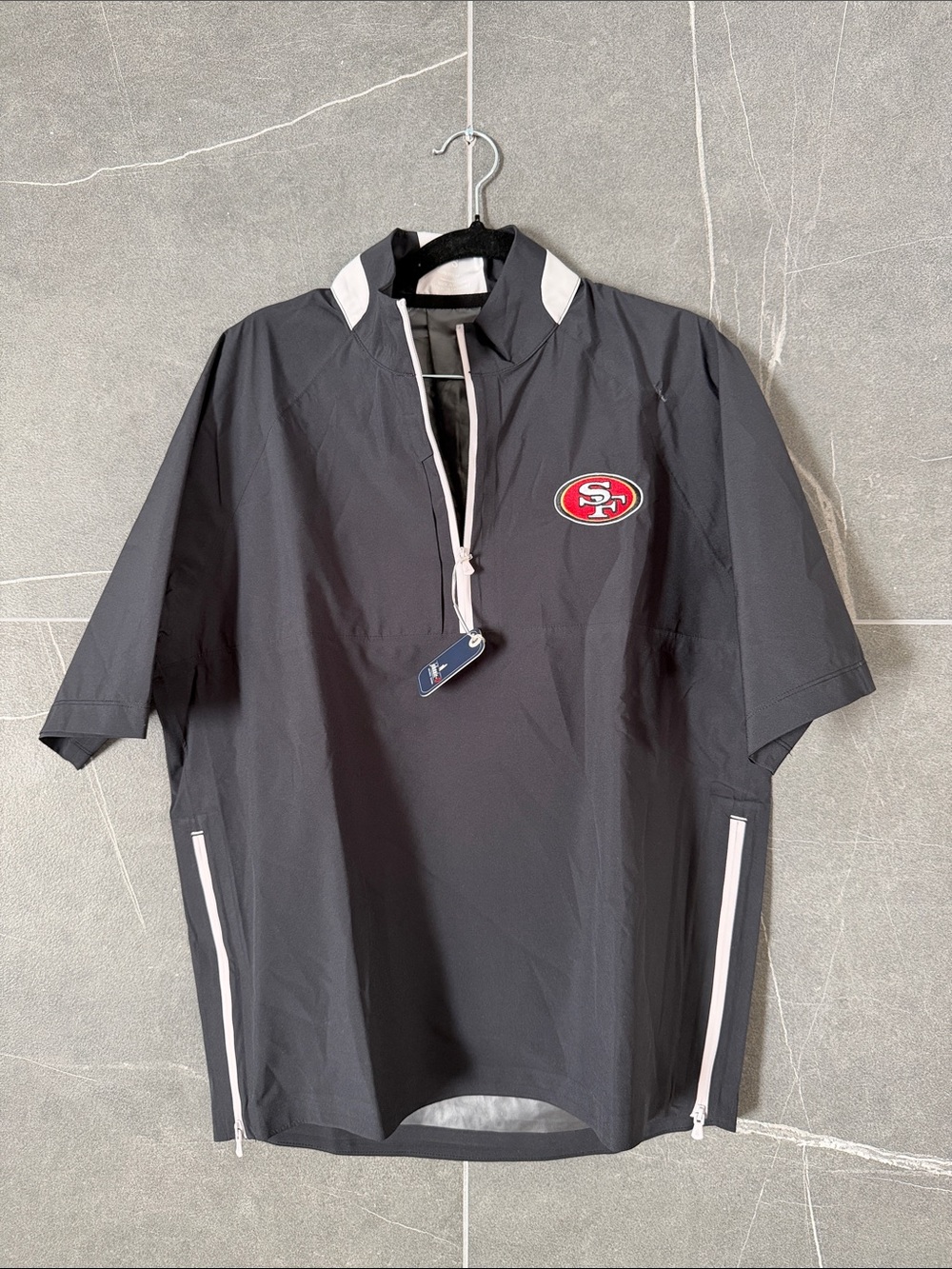 Johnnie-O Stealth Stowable 49ers - Men’s Small - Brand New